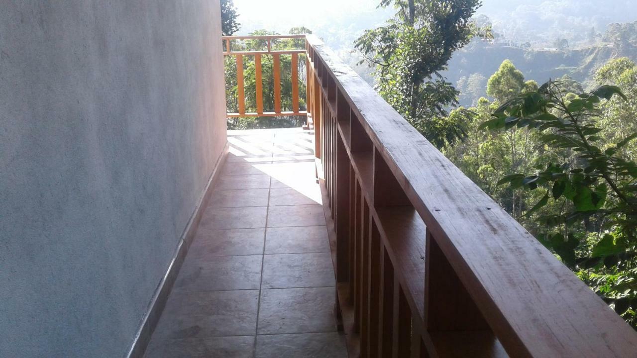 אלה Racy Nature Cottage מראה חיצוני תמונה